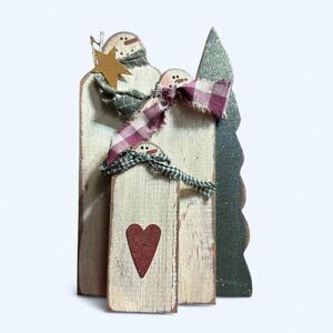 3D Wooden Snowmen with a cottage vibe Decor-home-accessories